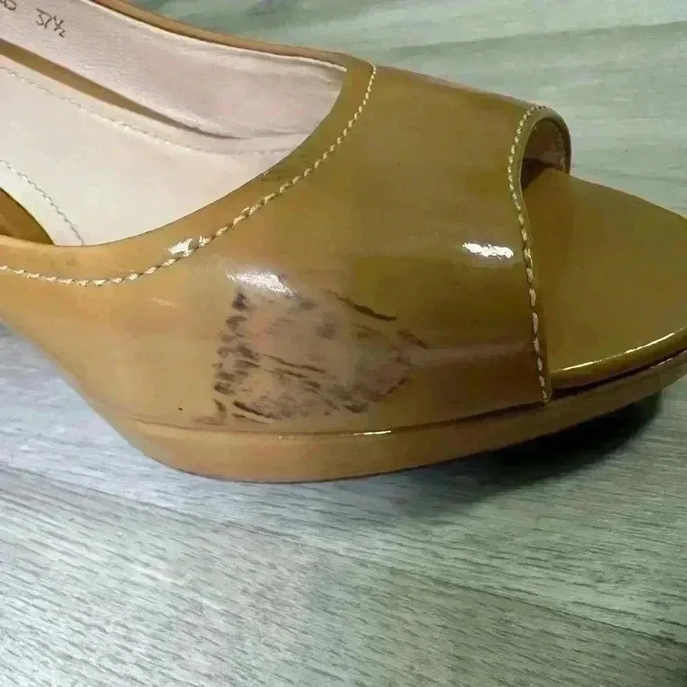 Prada Peep Toe Wedge Espadrille Heels Tan Patent Leather Size 37.5 us 7